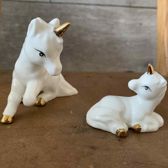 Vintage Giftcraft 18k Gold and Porcelain Little Unicorns | Vintage & Preserved - Picture 1 of 5